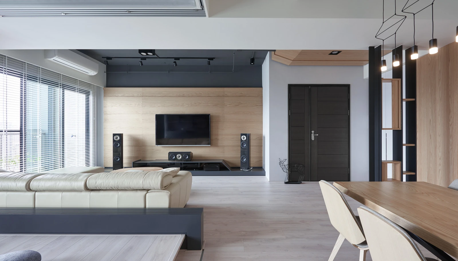 Tsai's house