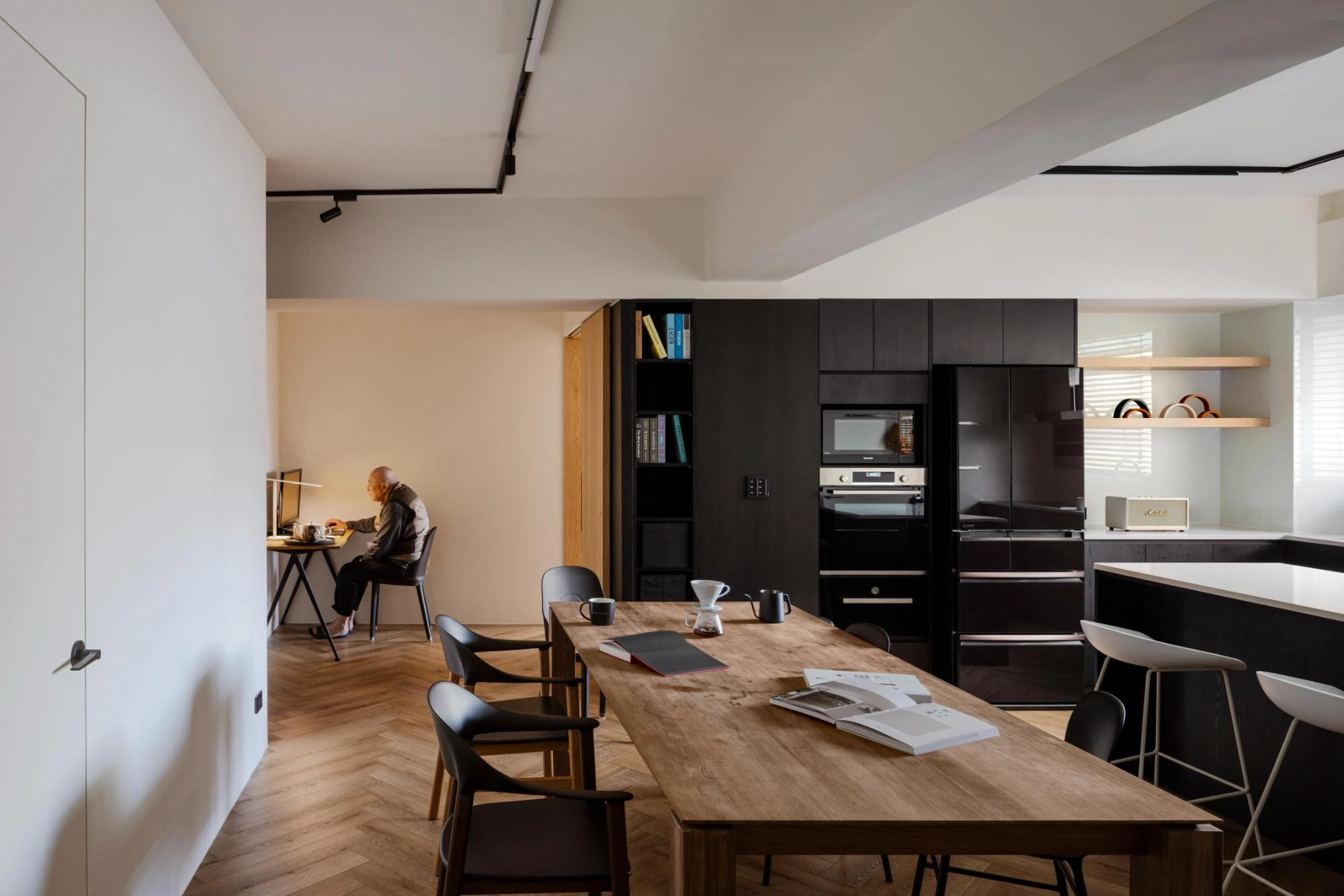 南京東路-墨宅無座-30P