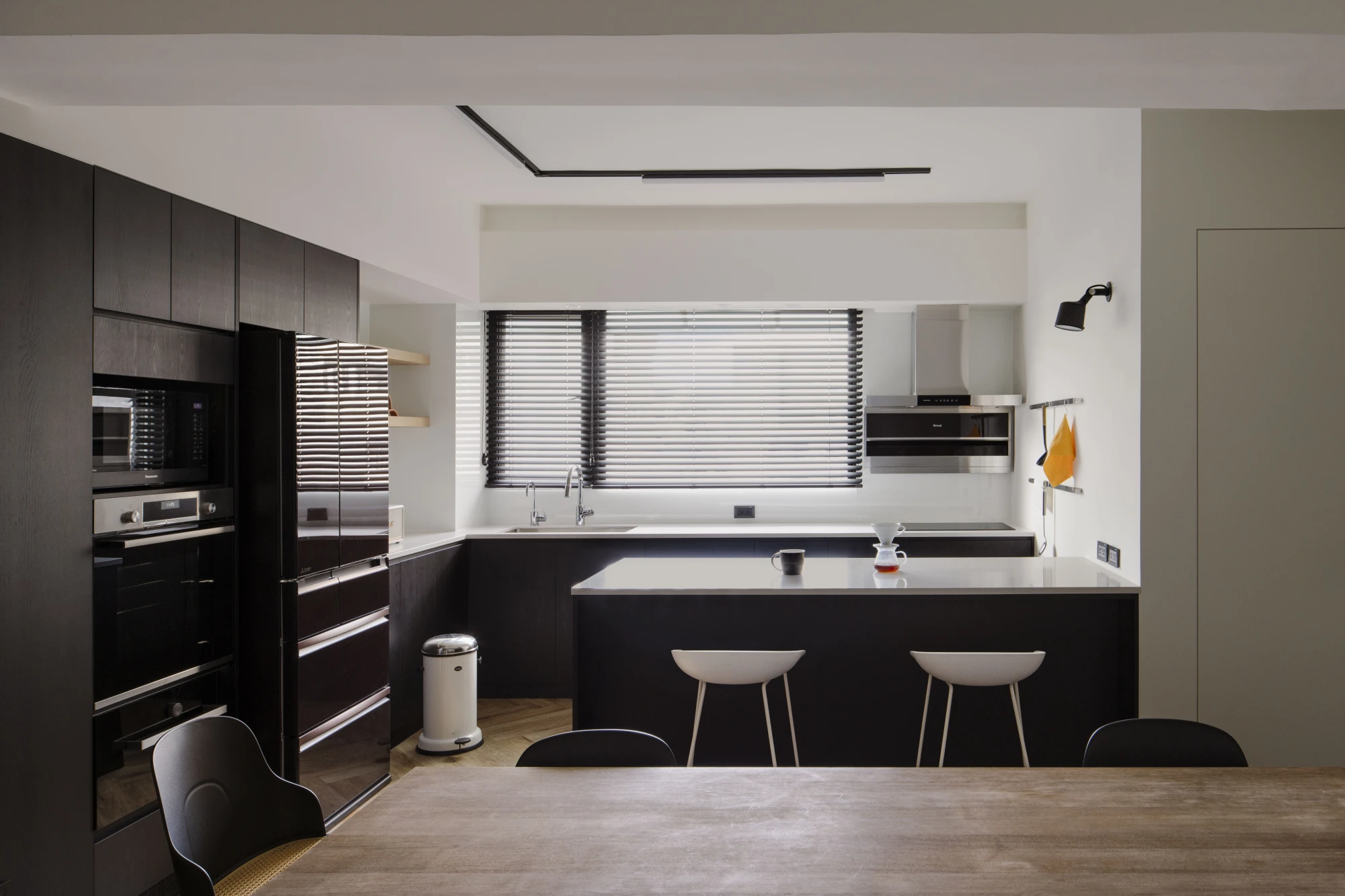 參拾壹 墨宅無座