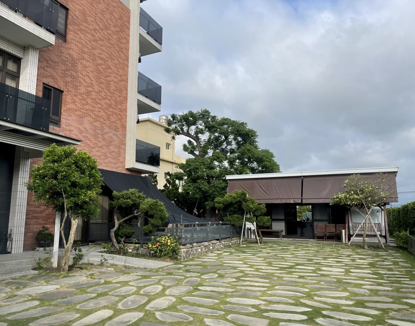 打造會呼吸的生活空間，園藝景觀規劃成現代居家新趨勢