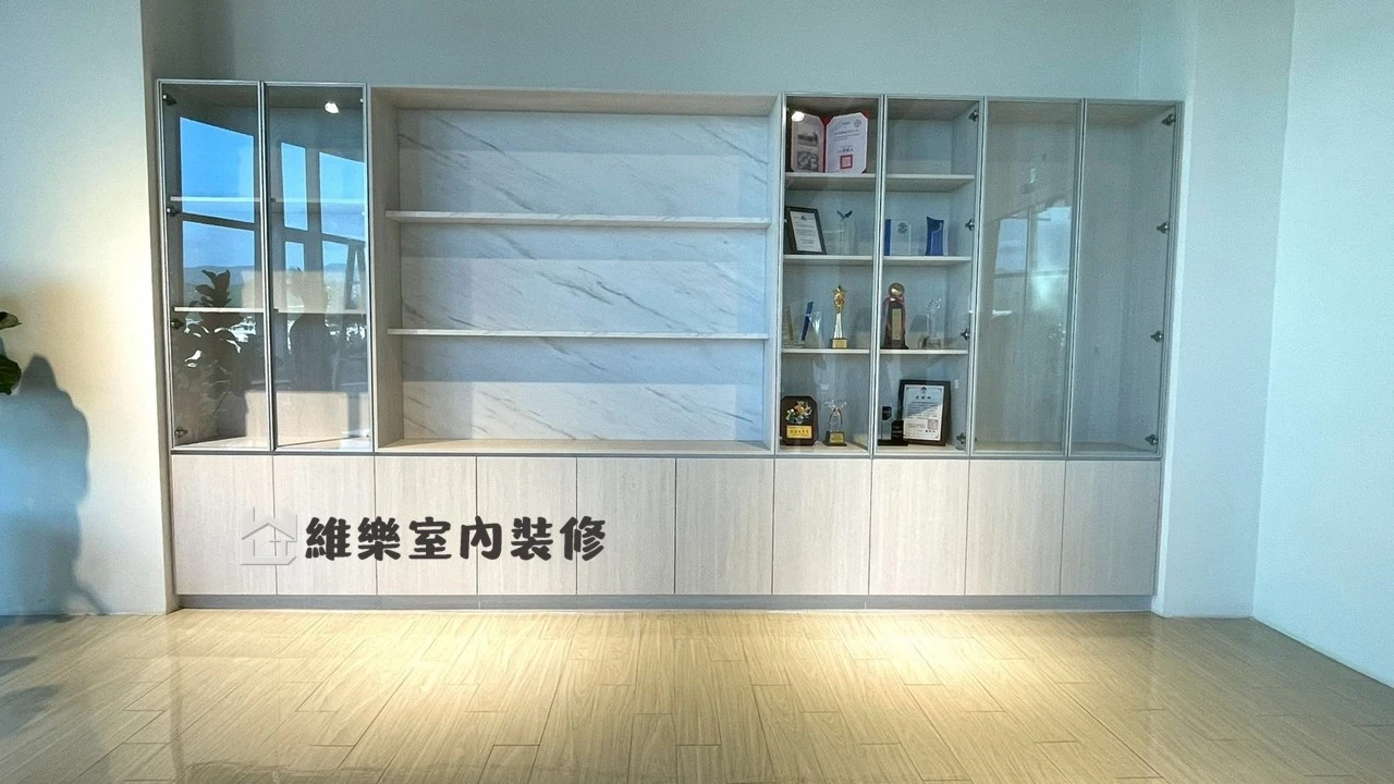 系統收納｜大里展示櫃