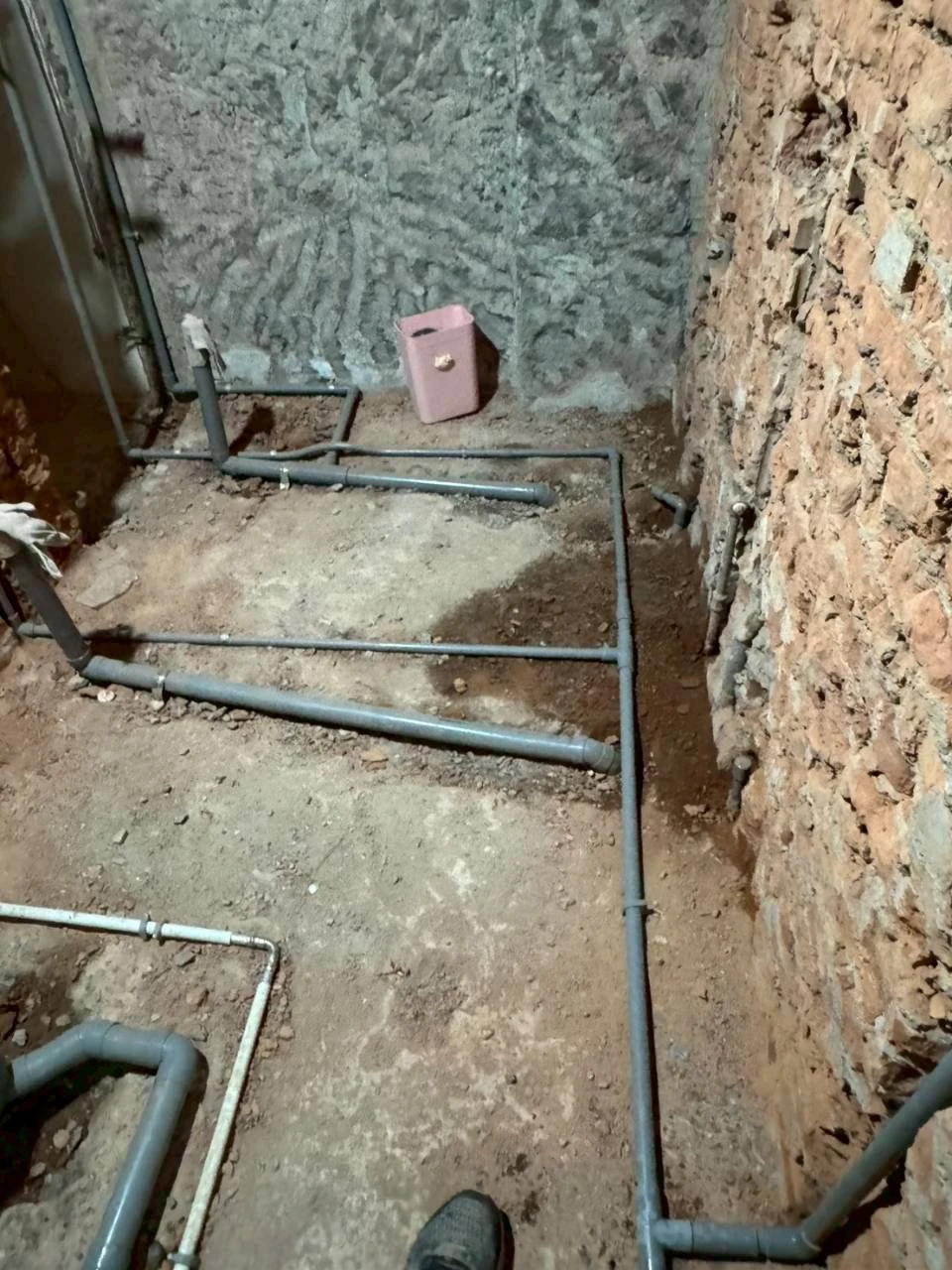 水電管路配置