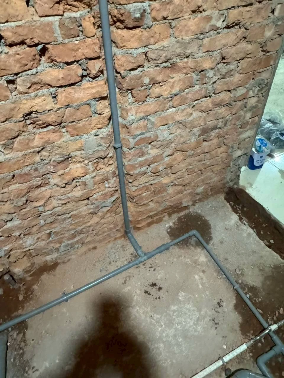 水電管路配置