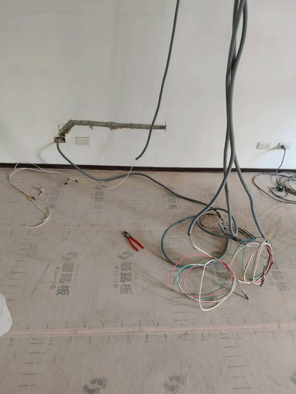 燈具迴路配置