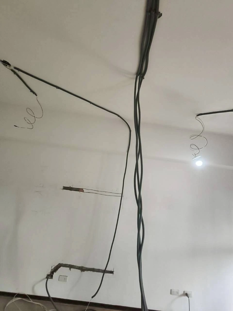 燈具迴路配置