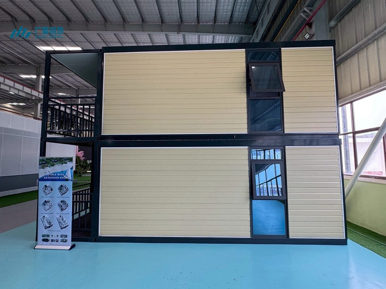 20呎雙層拓展房