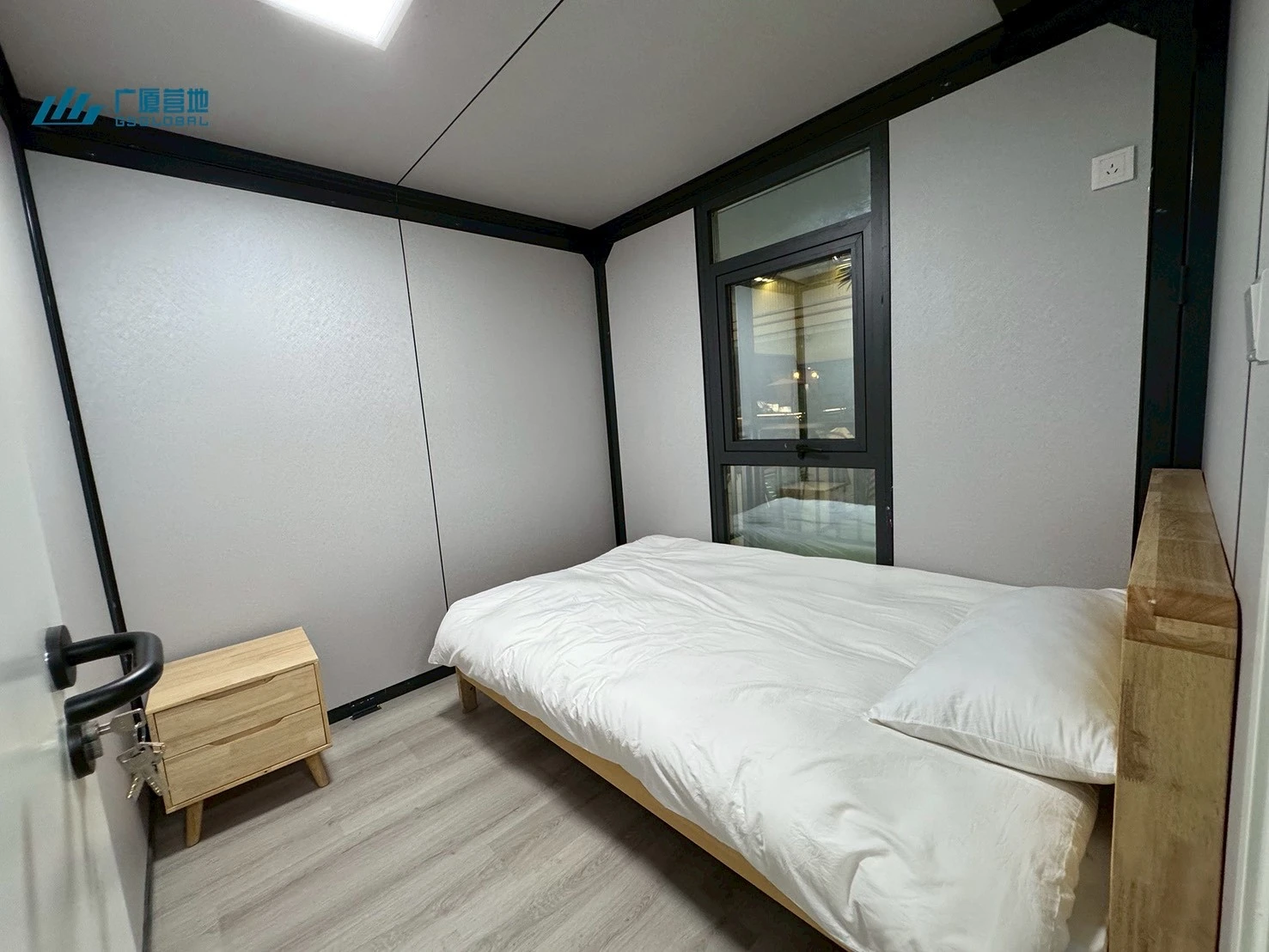 20呎雙層拓展房