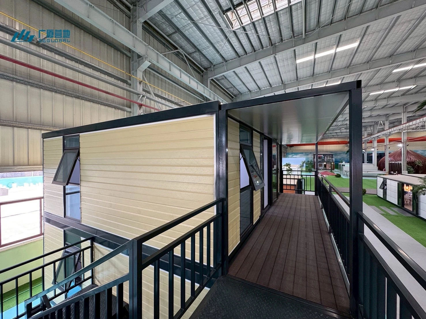 20呎雙層拓展房