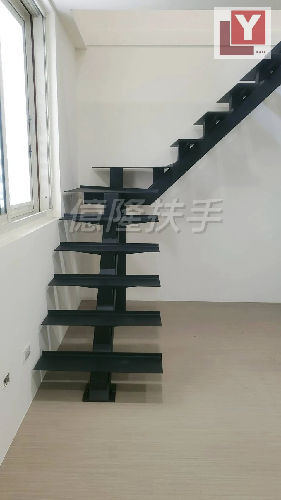 鋼構樓梯-01