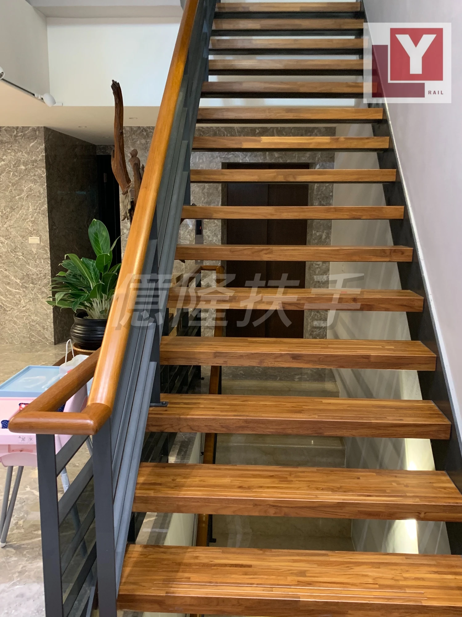 樓梯實木踏板-3