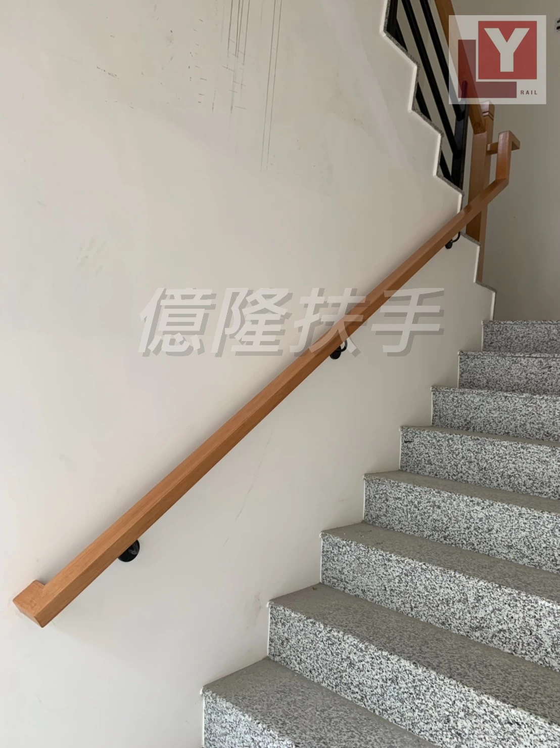 扶壁式扶手-1