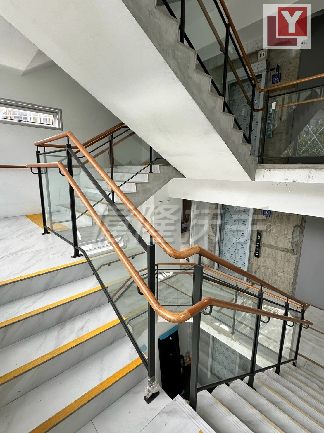 無障礙扶手-7