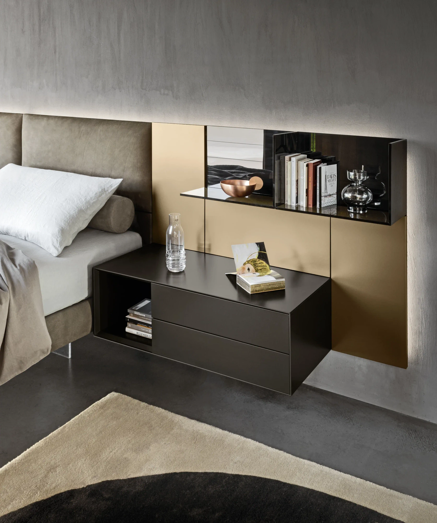 Ecletto System