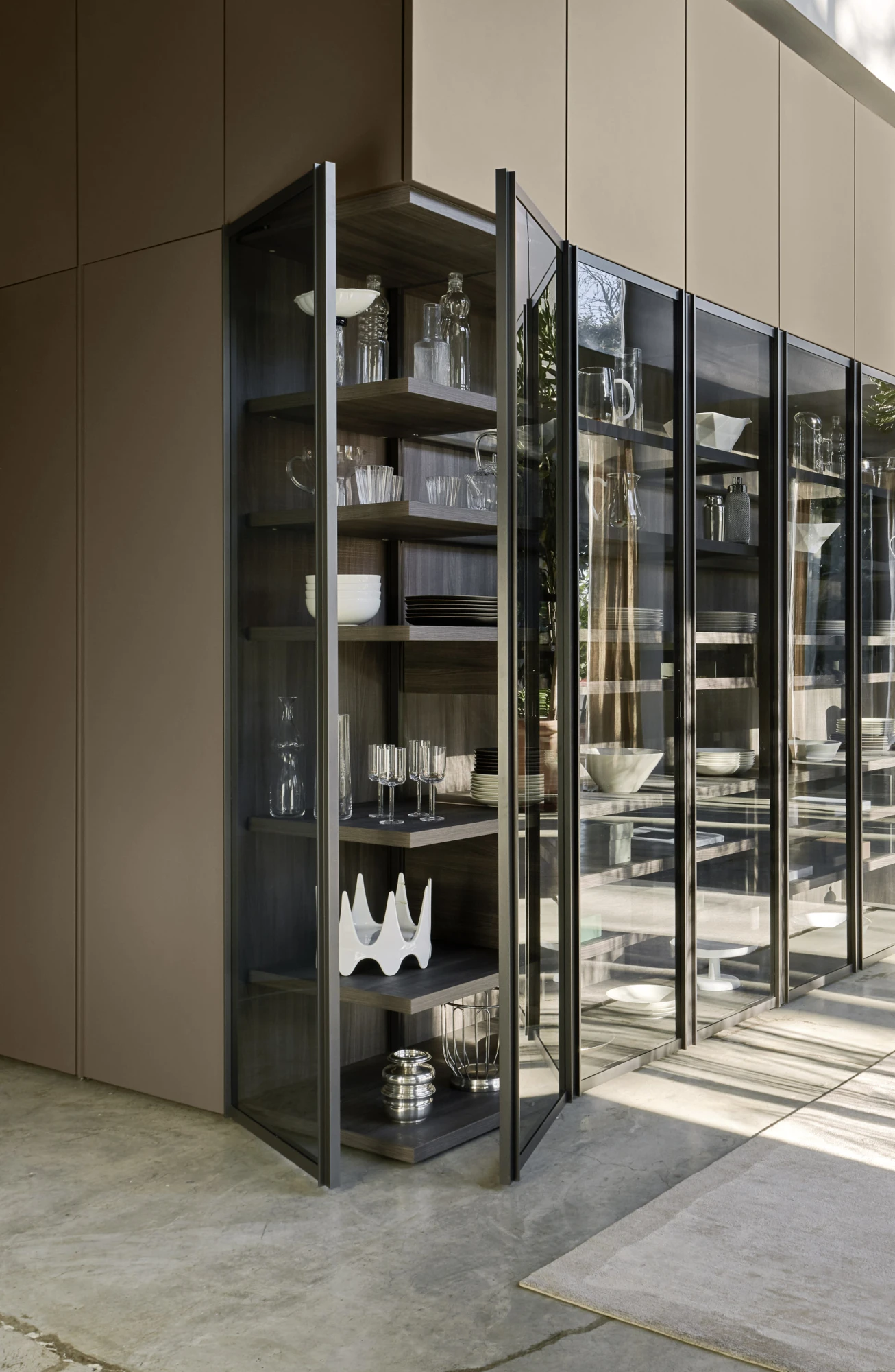 Corner and end wardrobes