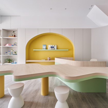 寓教於樂的芝士蒟蒻 | 帶我們進入充滿趣味與想像的WONDERLAND | 西屯補習班室內設計