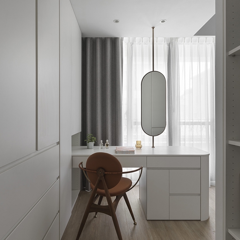 貼心設計讓生活更美好：女性專屬！吹風機收納新革命！ | 台中室內設計 | 新成屋 | 化妝桌設計