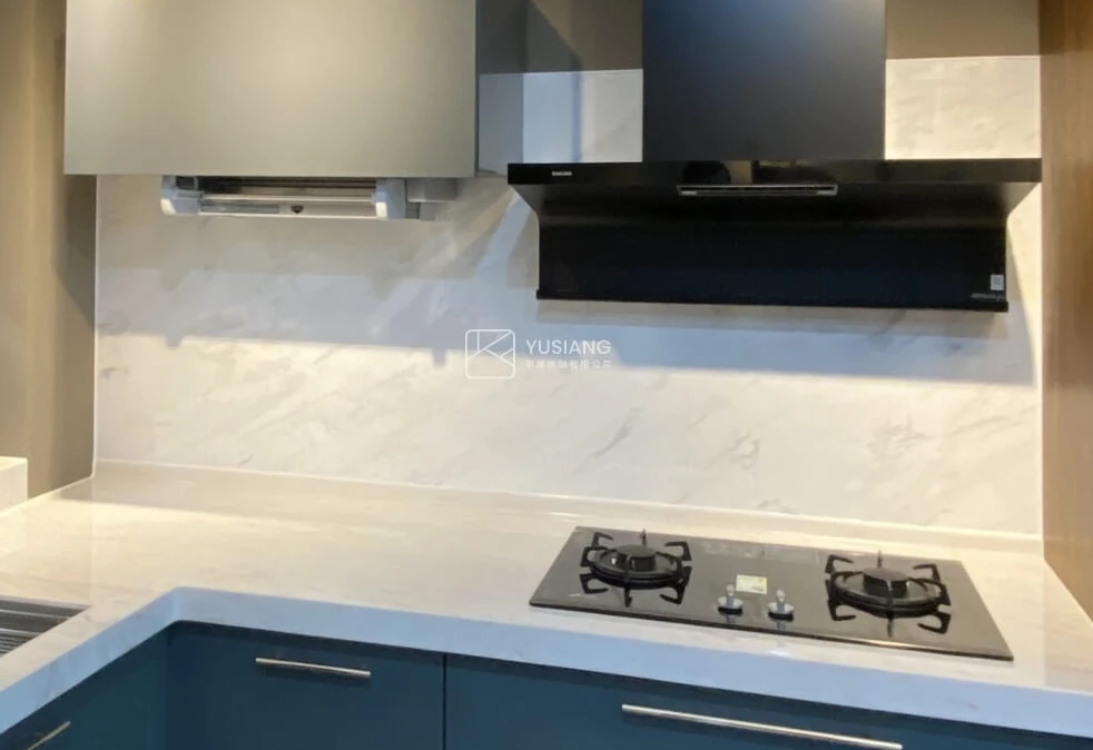 如果已經完成廚房裝修，你們還能安裝琺瑯壁板嗎？