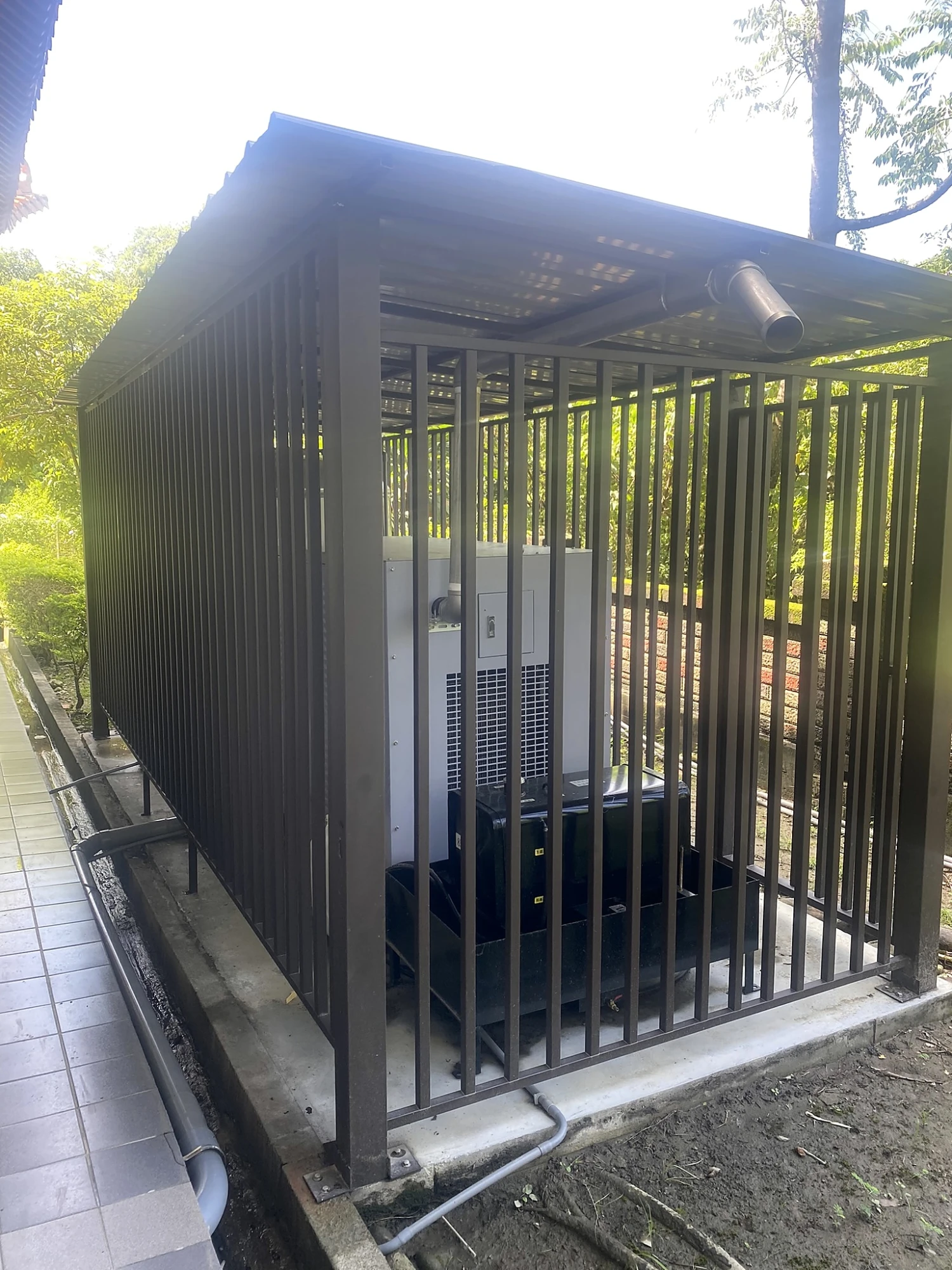 室外工程(不銹鋼,鋁,鍍鋅,鐵皮,企口板,斜坡道,甲種圍籬,一般圍籬)