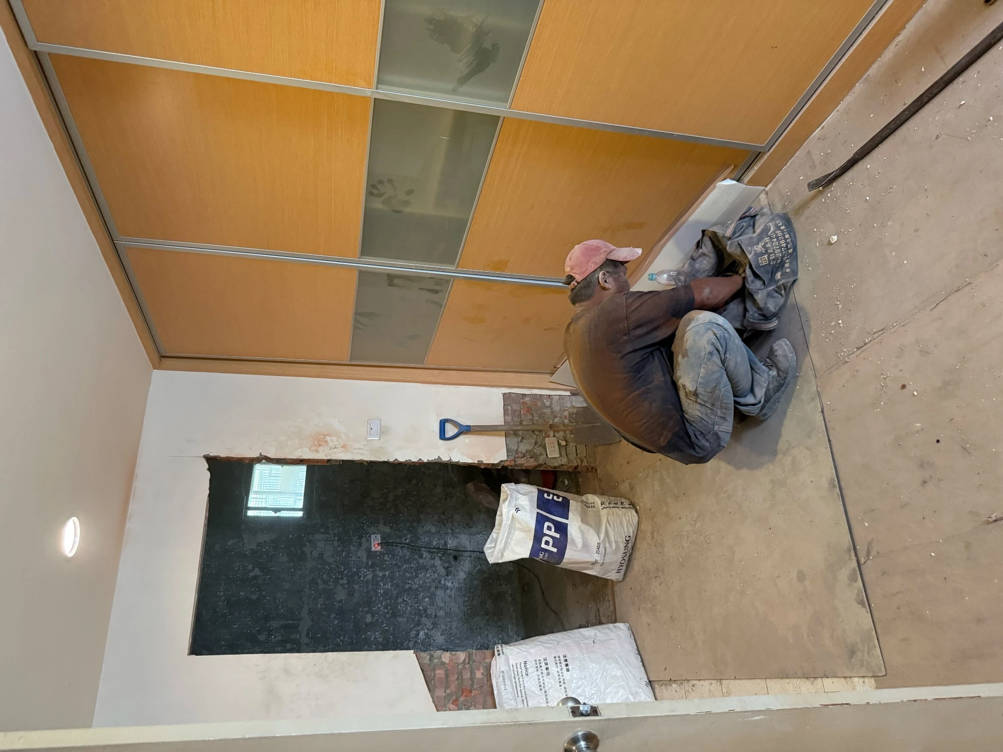 透天住宅局部裝潢拆除、局部牆面.廁所打除施工前、中、後
