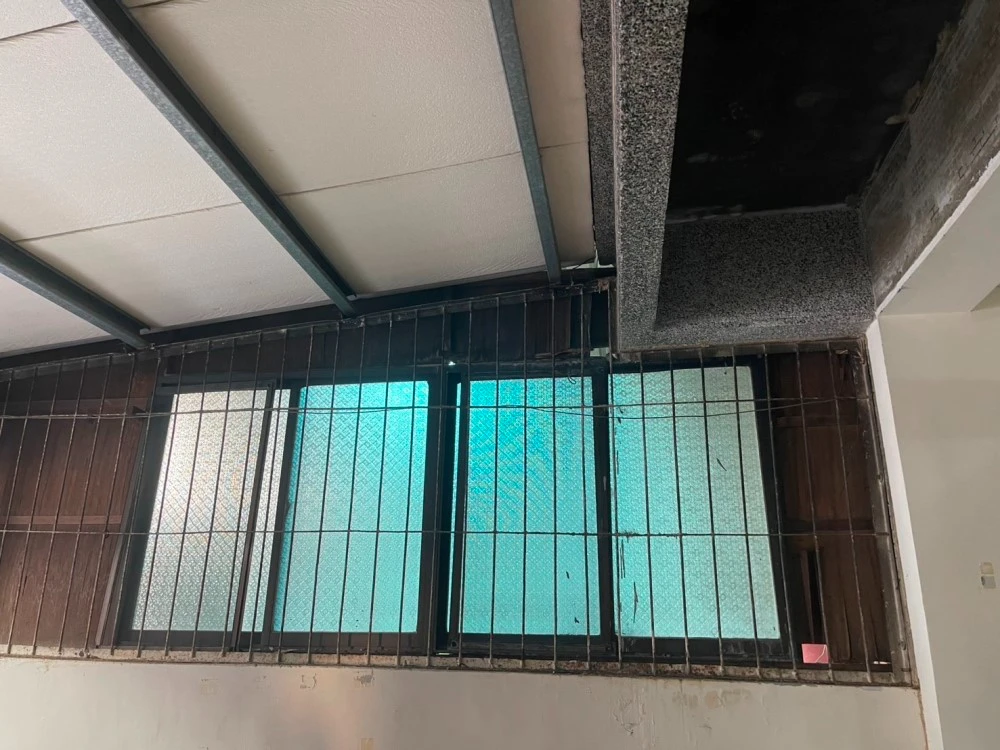 透天住宅1-3樓天花板、局部裝潢拆除施工前、中、後