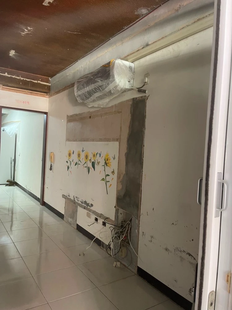 透天住宅1-3樓天花板、局部裝潢拆除施工前、中、後