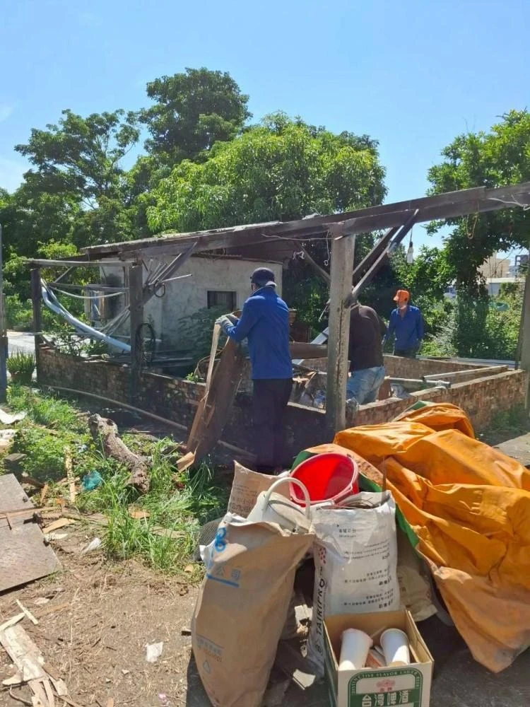 鐵皮拆含內部裝潢拆除夷為平地施工前中後