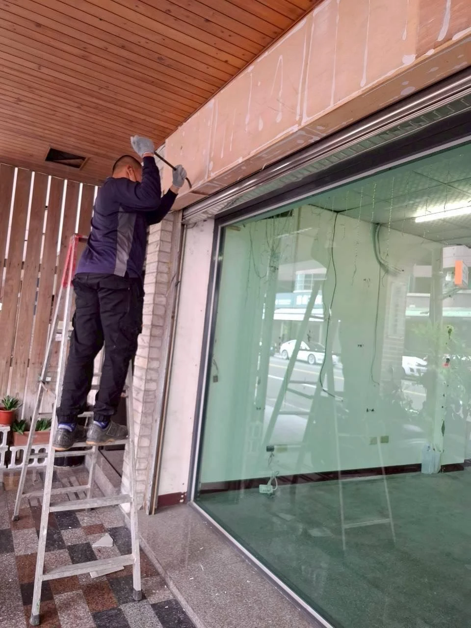 室內裝潢拆除施工前中後
