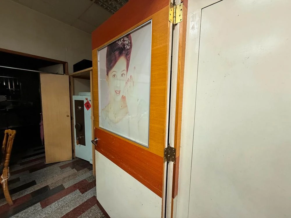 店面裝潢天花板拆除施工前中後