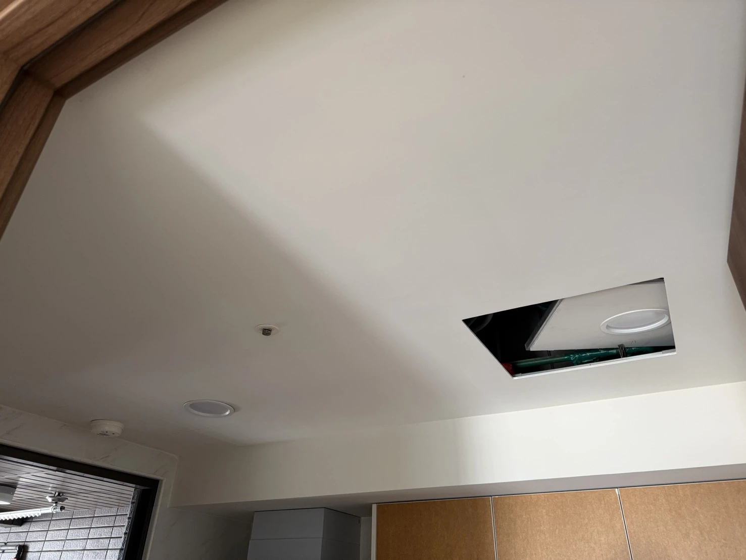 新建大樓局部輕隔牆拆除