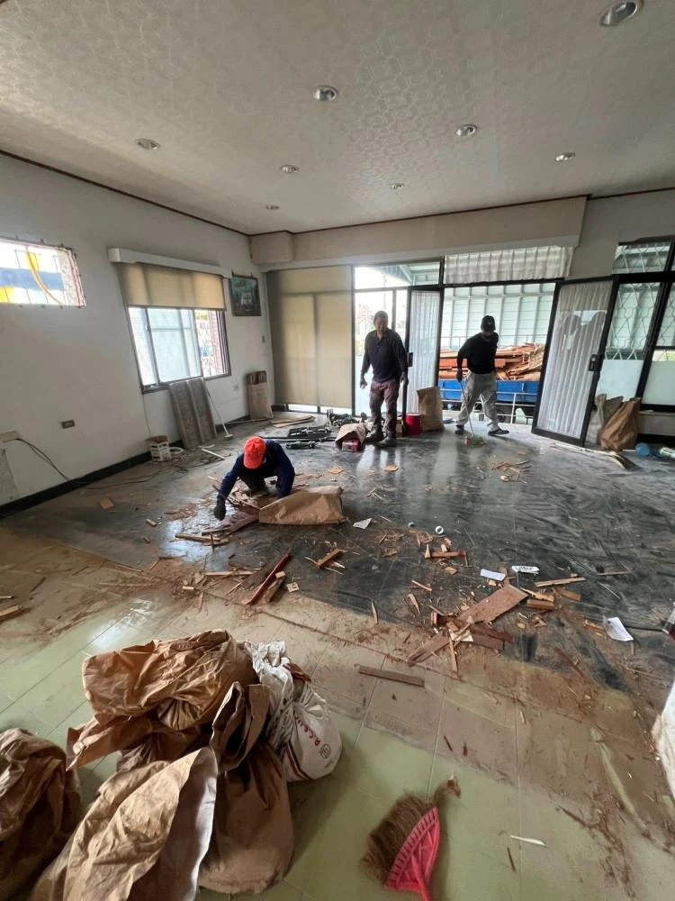 透天住宅天花板.局部櫃子拆除施工前、中、後