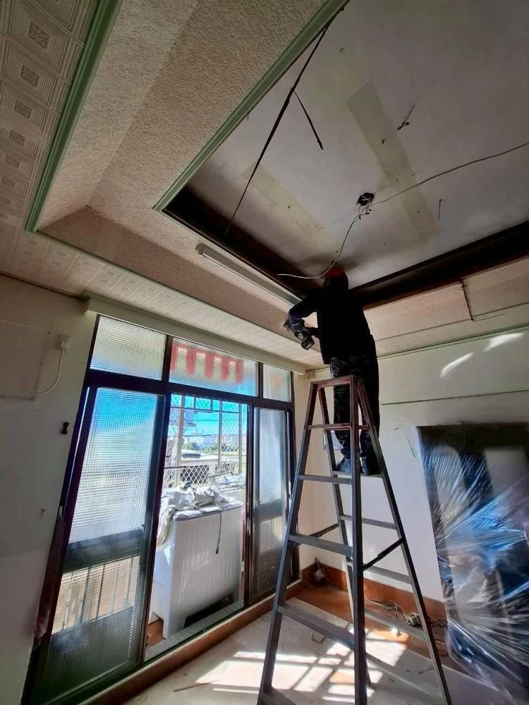 透天住宅房間天花板拆除施工前中後