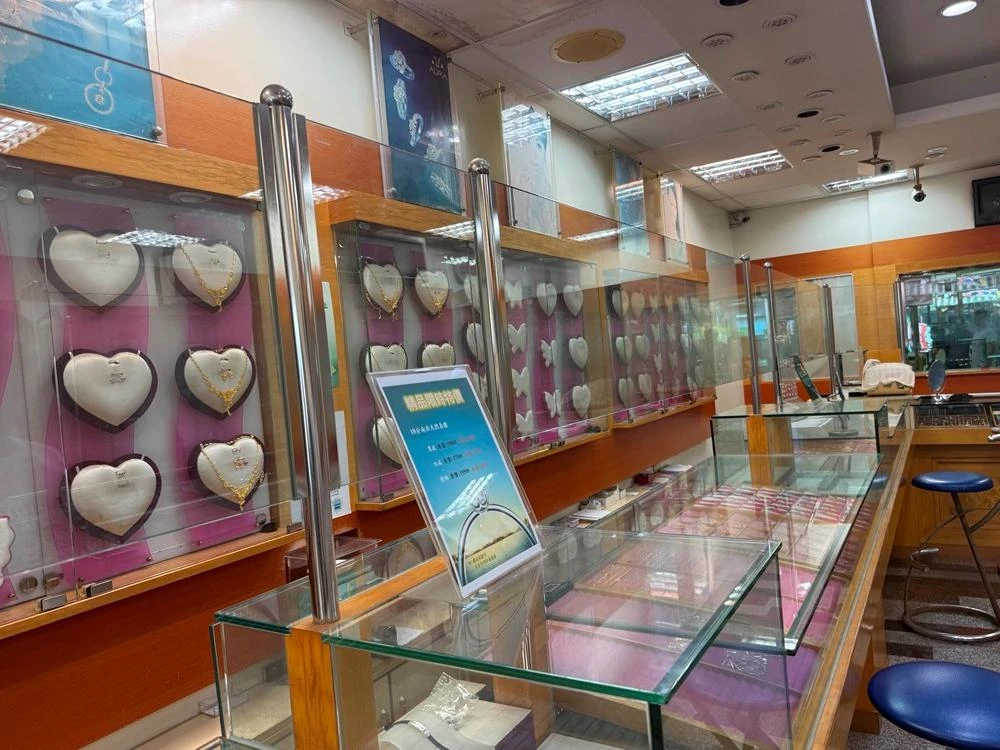 店面裝潢天花板拆除施工前中後