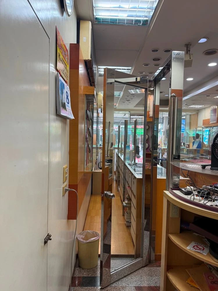 店面裝潢天花板拆除施工前中後
