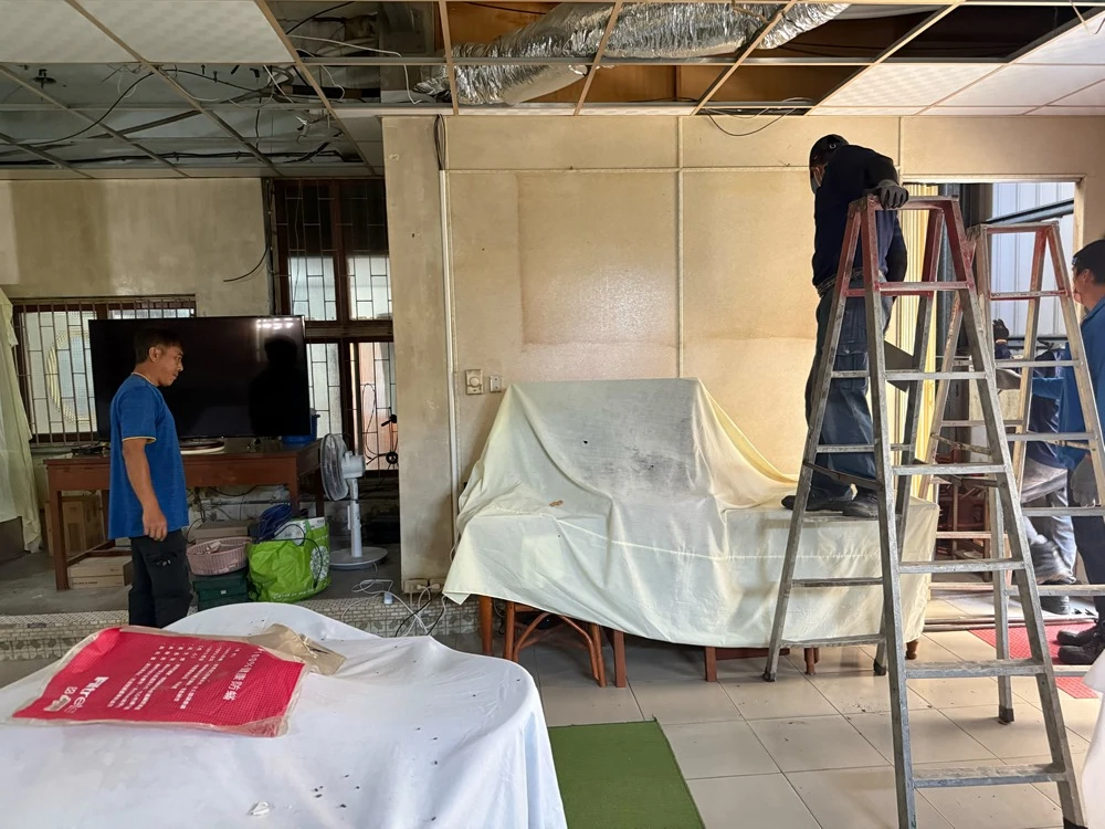 旅舍局部天花板.裝潢.吧台拆除施工前、中、後