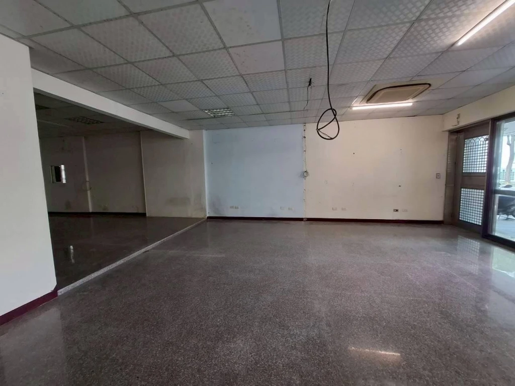 室內裝潢拆除施工前中後