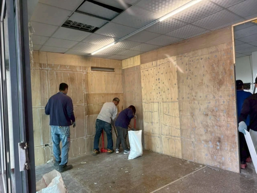 室內裝潢拆除施工前中後
