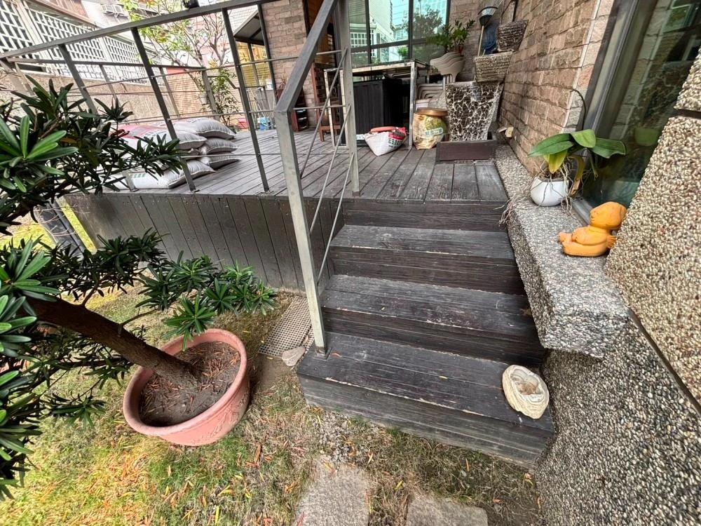 透天1-3樓木地板拆除