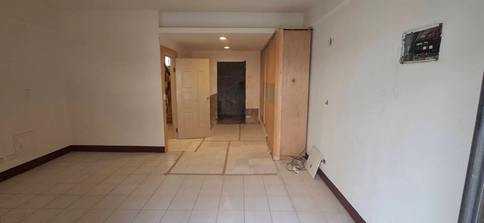 透天住宅局部裝潢拆除、局部牆面.廁所打除施工前、中、後