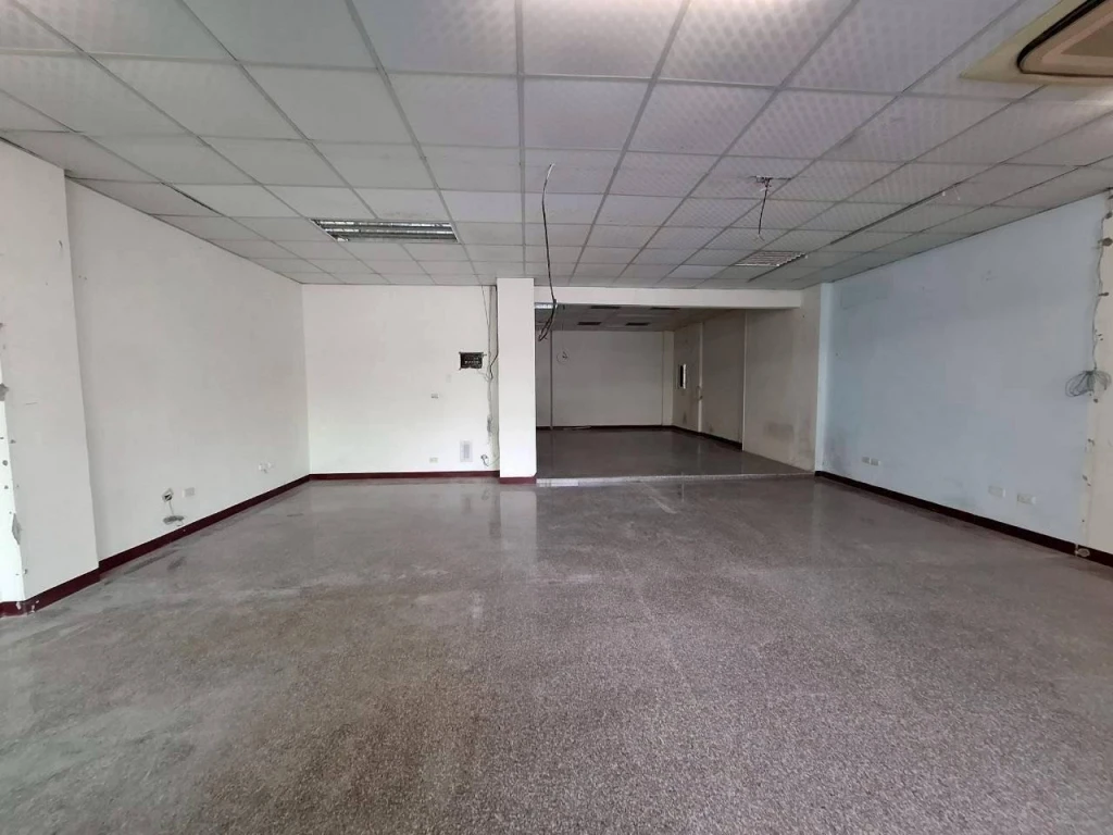 室內裝潢拆除施工前中後