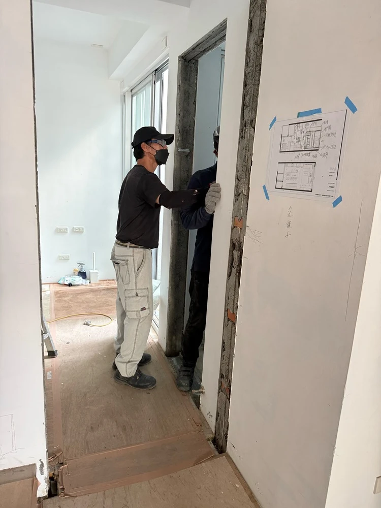 透天住宅局部裝潢.坎燈拆除、局部地面打到見底施工前、中、後