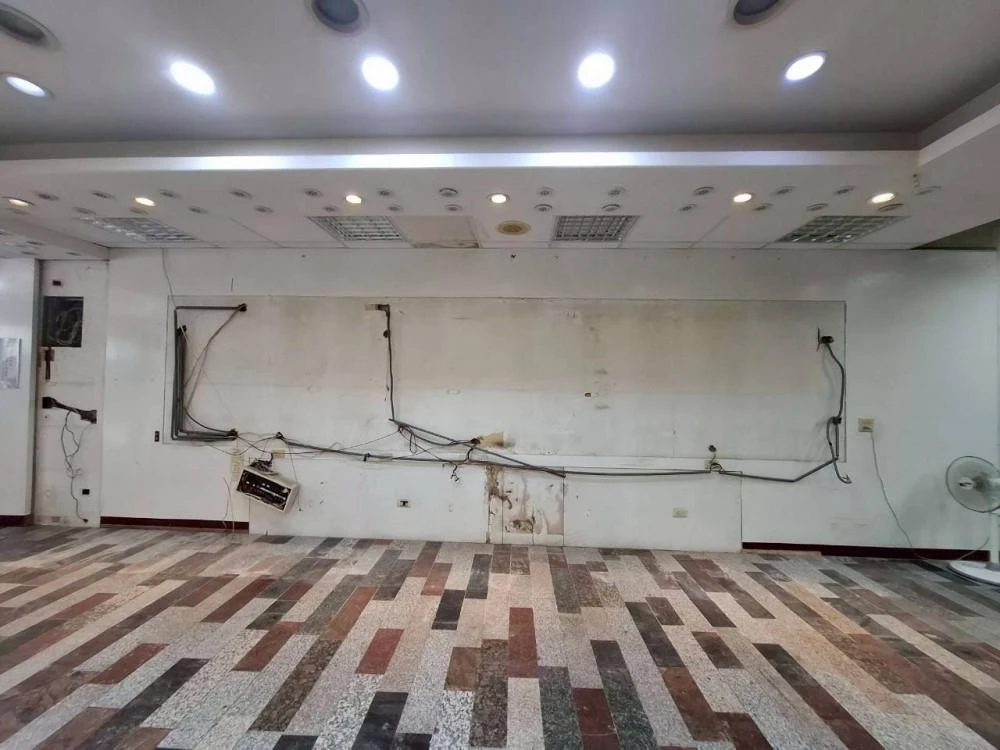 店面裝潢天花板拆除施工前中後