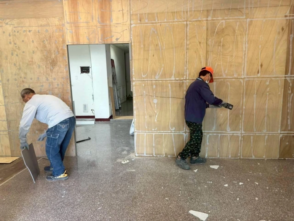 室內裝潢拆除施工前中後