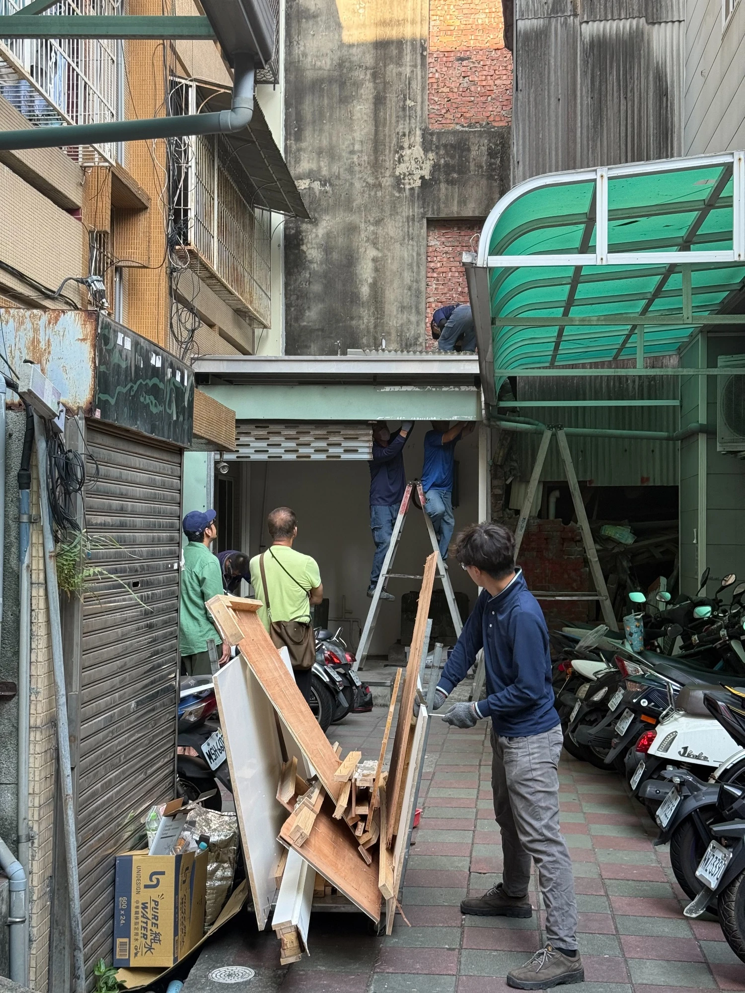 鐵皮拆除夷為平地施工前、中、後
