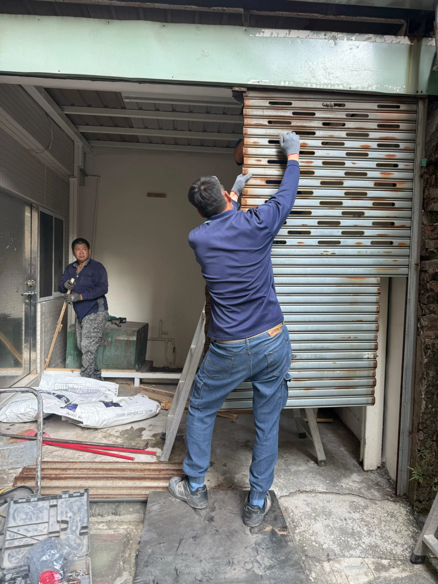鐵皮拆除夷為平地施工前、中、後