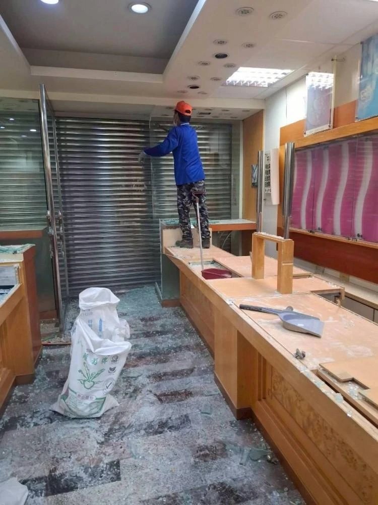 店面裝潢天花板拆除施工前中後