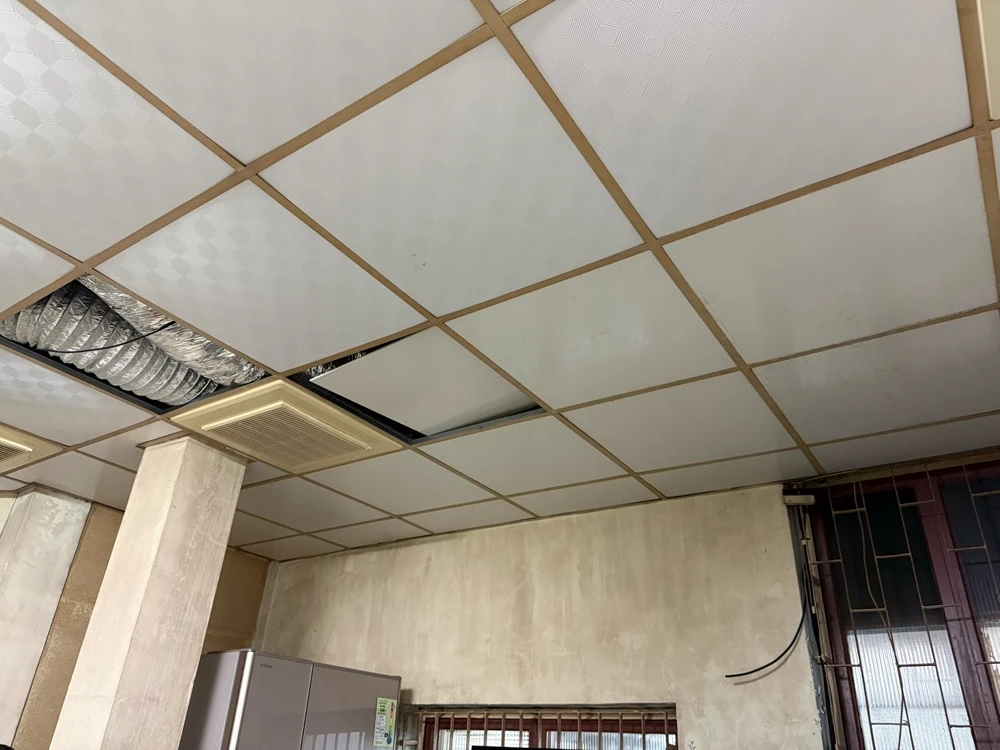 旅舍局部天花板.裝潢.吧台拆除施工前、中、後