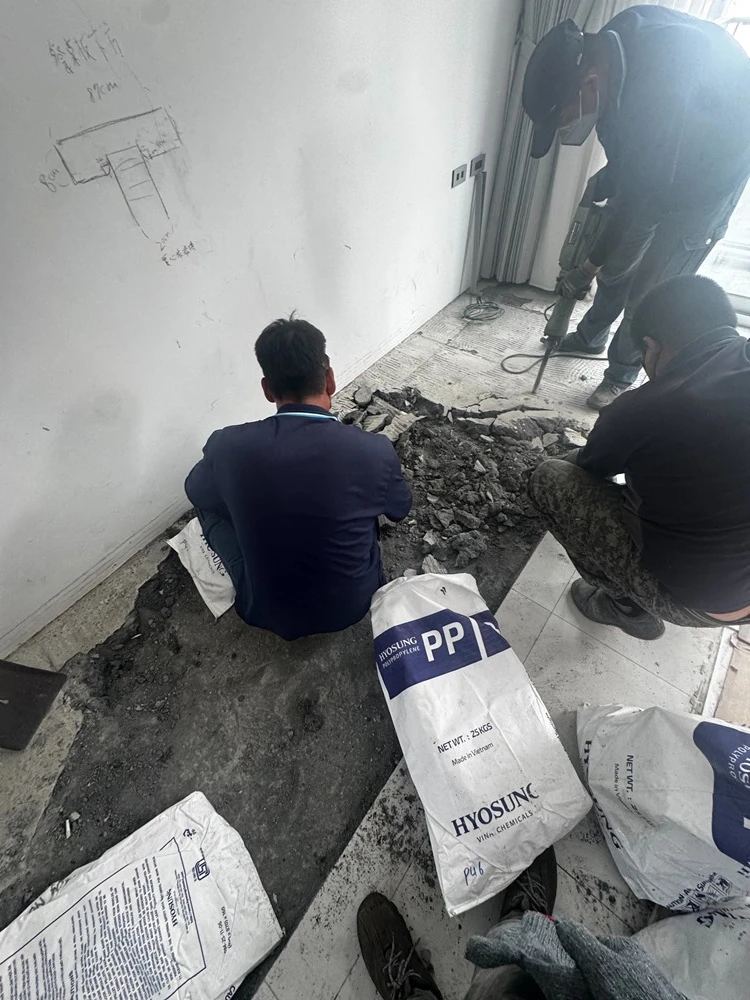 透天住宅局部裝潢.坎燈拆除、局部地面打到見底施工前、中、後