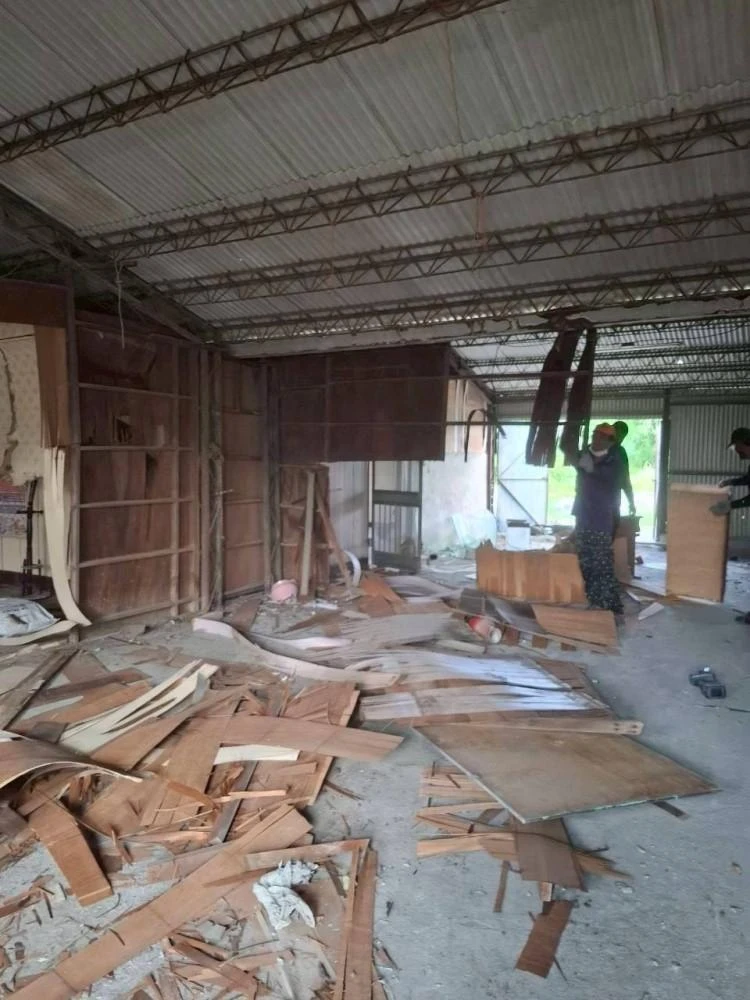 鐵皮拆含內部裝潢拆除夷為平地施工前中後