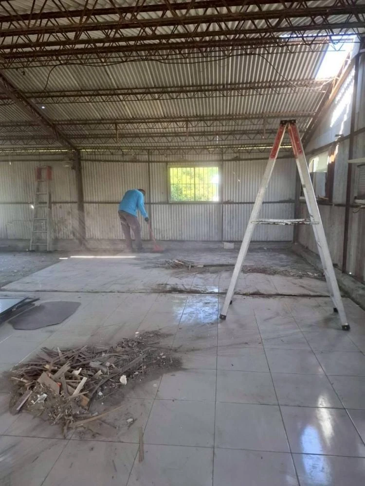 鐵皮拆含內部裝潢拆除夷為平地施工前中後
