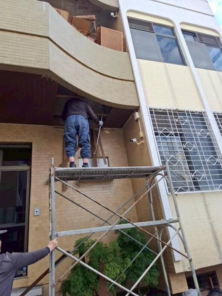 透天住宅1-3樓室內裝潢拆除施工